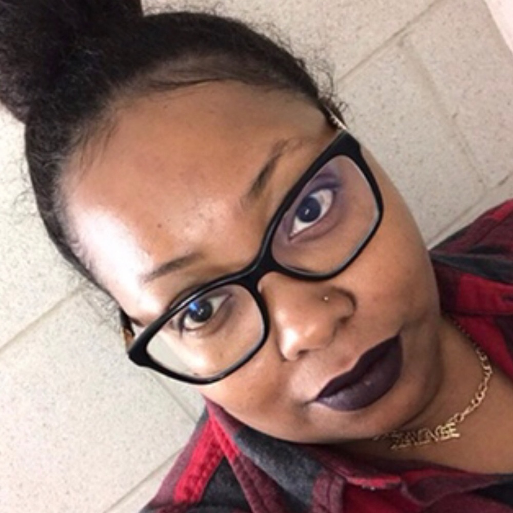 Meet your Posher, Shaquilla